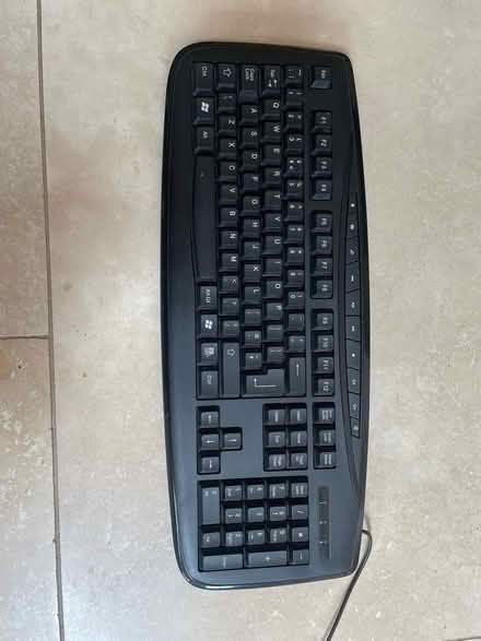 Photo of free Computer Keyboard (TN30) #1