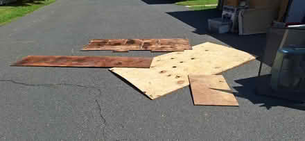 Photo of free Plywood for burning (Near tunxis College)