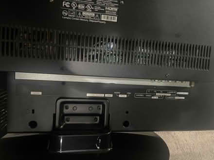 Photo of free 32” Dynex TV (no wires/no remote) (Jamaica, Queens, NY) #3