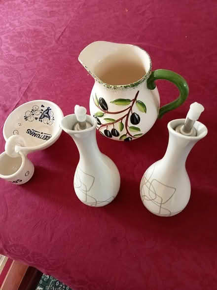 Photo of free Ceramic tableware (Pedmore DY9) #1