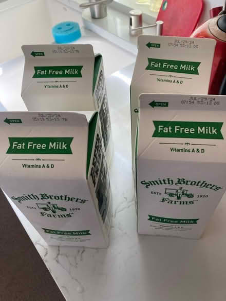 Photo of free 2 gallons of non-fat milk (South Seattle - Rainier Beach)