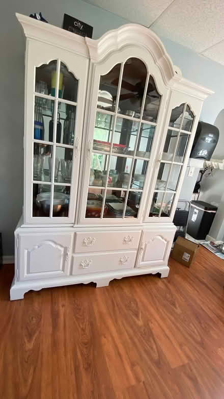 Photo of free China cupboard (Teaneck , New Jersey 07666)