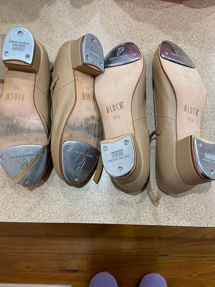 Photo of free Tap shoes 2 pairs (Wantirna sth)