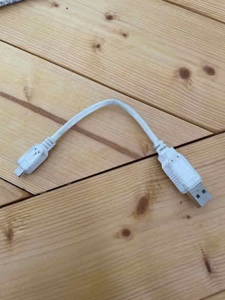 Photo of free USB-micro / USB - (short cable) (BH2 6LT) #1
