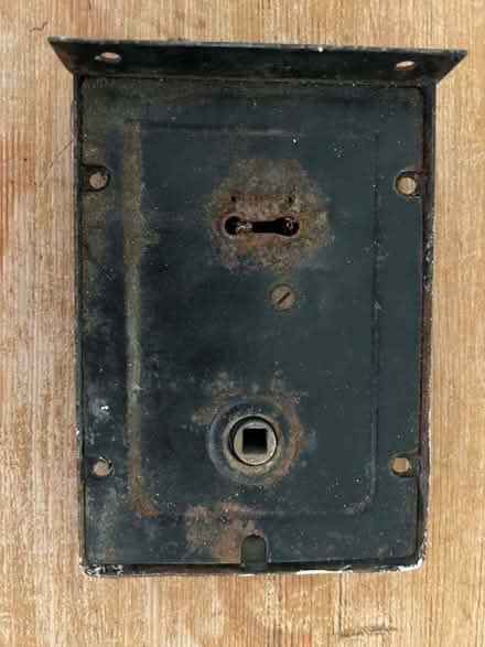 Photo of free Victorian door lock (Garsington OX44) #2