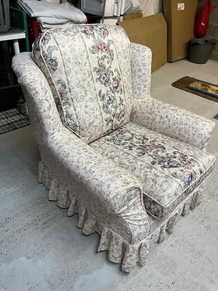 Photo of free Armchair (CH43)