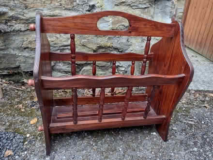 Photo of free magazine rack (Truro TR1)