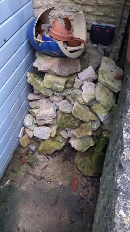 Photo of free Large stones (Bicester OX25) #1
