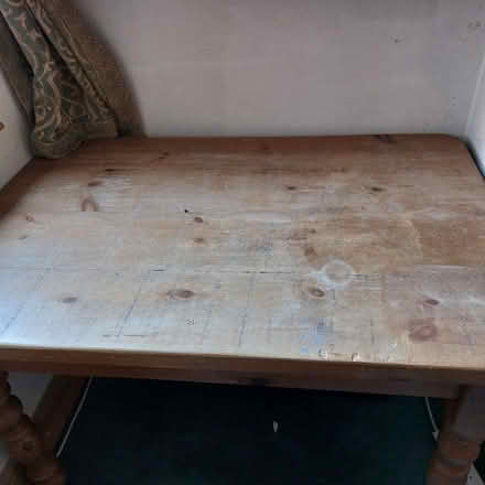 Photo of free pine table (Ormskirk L39)