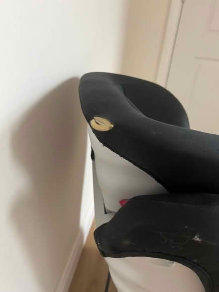 Photo of free Britax Romer iso fix child’s car chair (Goffs Oak EN7)