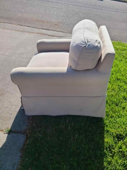 Photo of free Swivel chair (Santa Maria near the airport.)