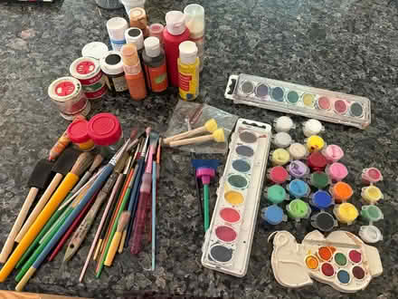 Photo of free Kids paint brushes and paints (South County/Oakville)