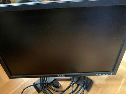 Photo of free Computer monitor (Kirkcaldy KY1)