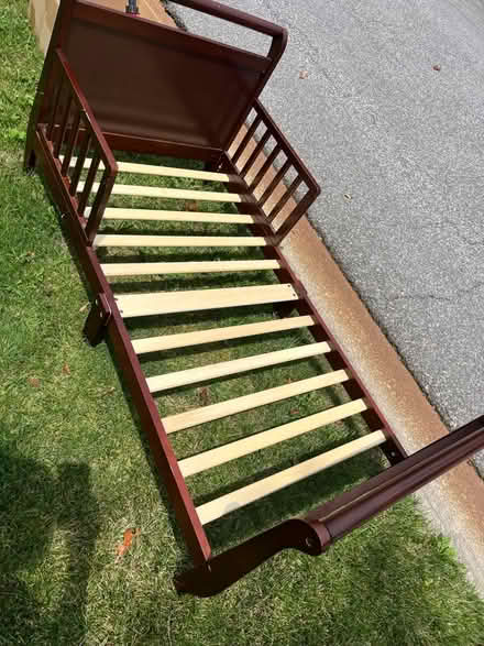 Photo of free Small Child Wooden Sleigh Bed (Valparaiso)