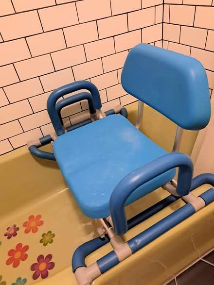 Photo of free Bath & Shower Chair w/Swivel Seat (Coolidge Square)