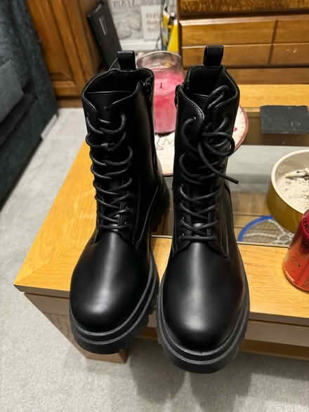 Photo of free a pair of boots (Bedford)