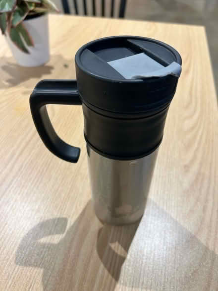 Photo of free Coffee mug with handle and lid (Valencia Avenue, Sunnyvale)