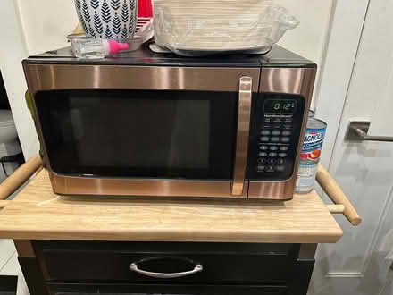 Photo of free Microwave (Ocean Hill)