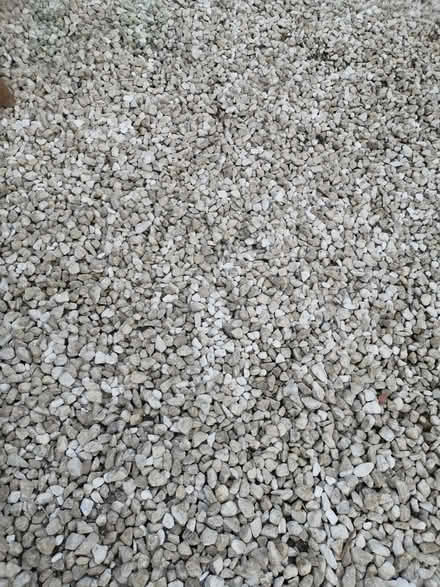 Photo of White Gravel (East Craigs EH12) #1