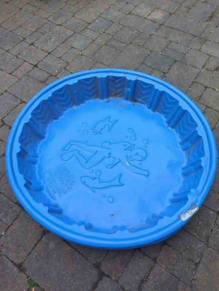 Photo of free Kiddie pool (Glen Rock) #1