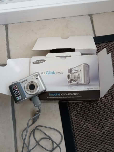 Photo of free Samsung Digimax S800 camera (Dairy Lane Estate DH4) #1