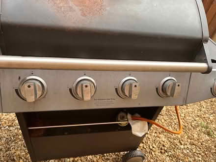 Photo of free Gas bbq barbecue (SG4 hitchin) #3