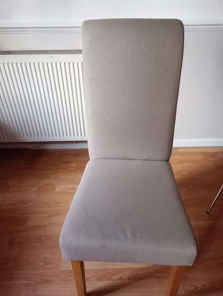 Photo of free Single beige dining chair (West Croydon CR0)