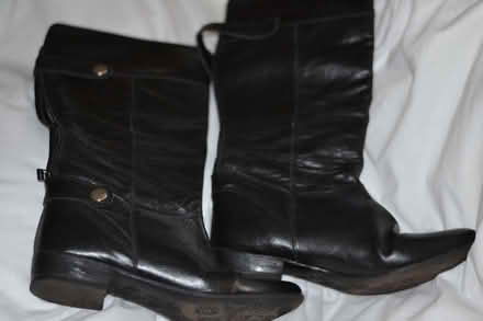 Photo of free Pair of boots -leather (Portobello EH15) #1