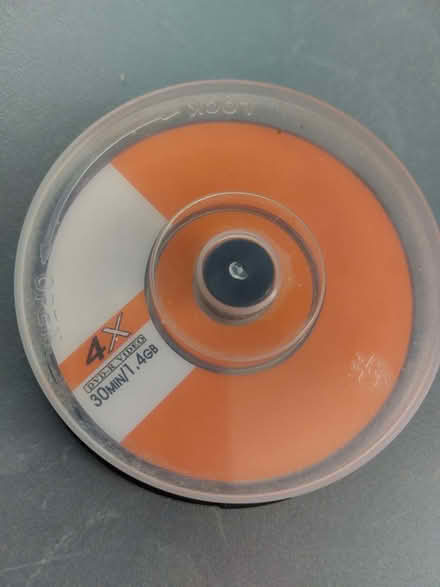 Photo of free mini discs (Netherley L27) #1