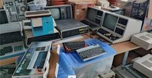 Photo of Old Computers. (Walter's Ash HP14) #1