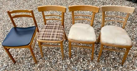 Photo of free 4 dining chairs (Meldreth SG8) #1