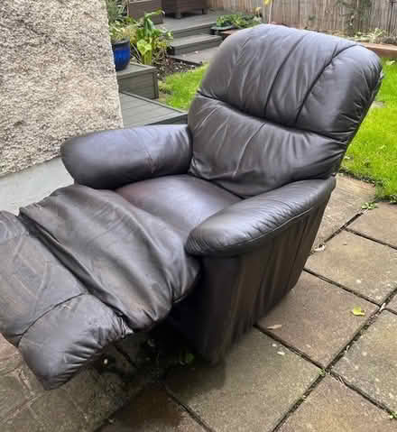 Photo of free Original Lazy Boy Leather Armchair (Dublin 5) #2