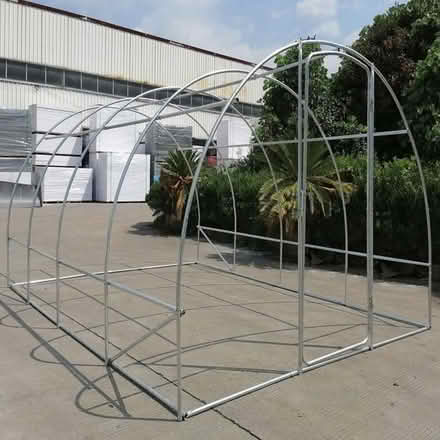 Photo of allotment frame or scaffolding (Hertford SG13) #2