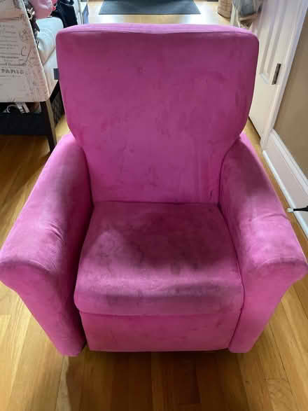 Photo of free Reclining child arm chair (Dacula)