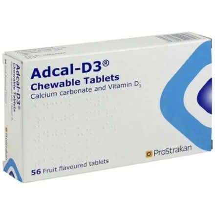 Photo of Vitamin D3 with calcium (even if outdated) (Manor Park S2) #1