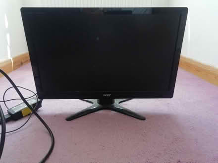 Photo of free Acer 19" LCD Monitor (Copdock Village IP8) #1