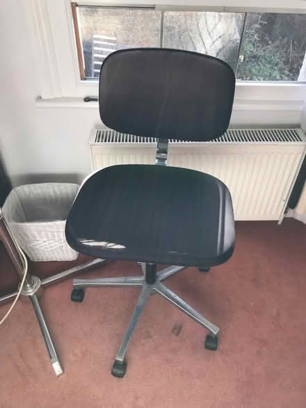 Photo of free Office chair (Shepherds Bush) #1