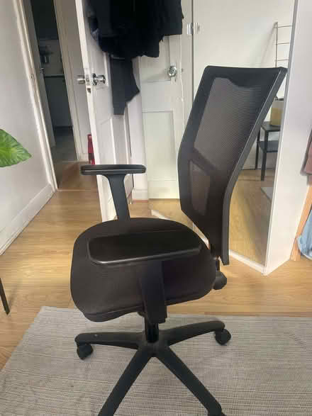 Photo of free Office swivel chair (Poplar E14) #2