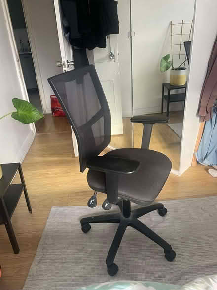 Photo of free Office swivel chair (Poplar E14) #1