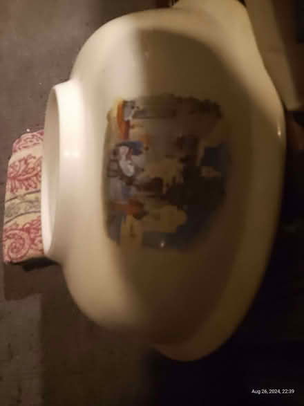 Photo of free Victorian wash bowl. (Prittlewell SS0) #3