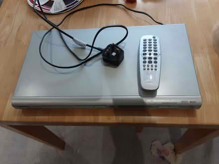 Photo of free Philips DVD player (Holcombe EX7) #1