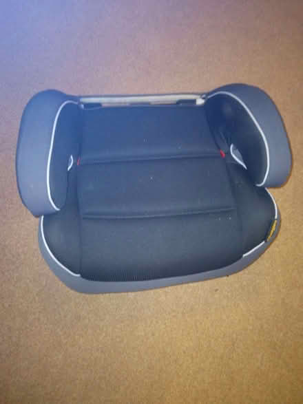 Photo of free Child car booster seat, Halfords, (Earlestown WA12)