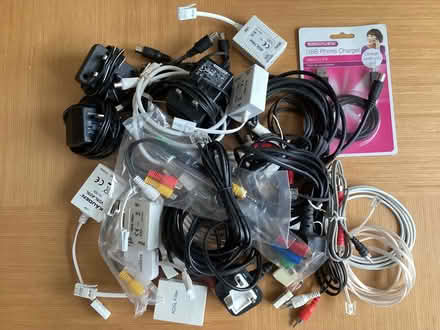 Photo of free Audio, video & phone cables/chargers (Loughton IG10) #1