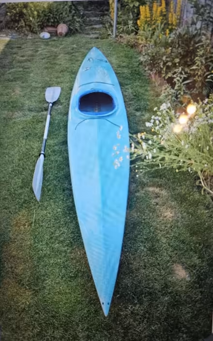 Photo of free 13ft Kayak & Paddle (Totton SO40) #1
