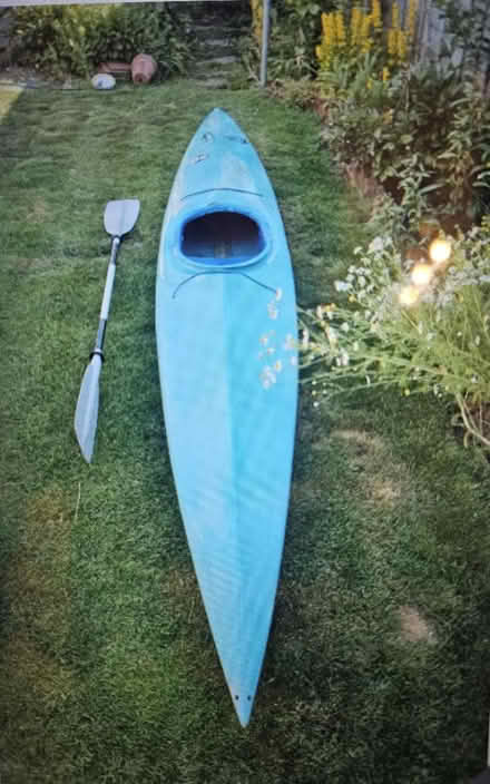 Photo of free 13ft Kayak & Paddle (Totton SO40) #1