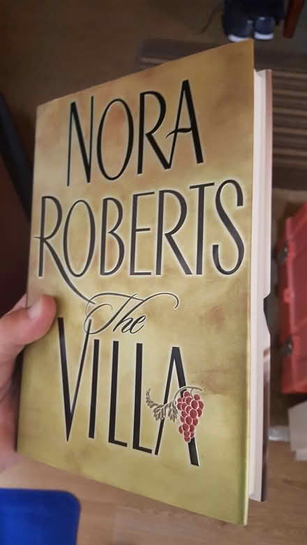 Photo of free Book: The Villa by Nora Roberts (Hastings TN37) #1