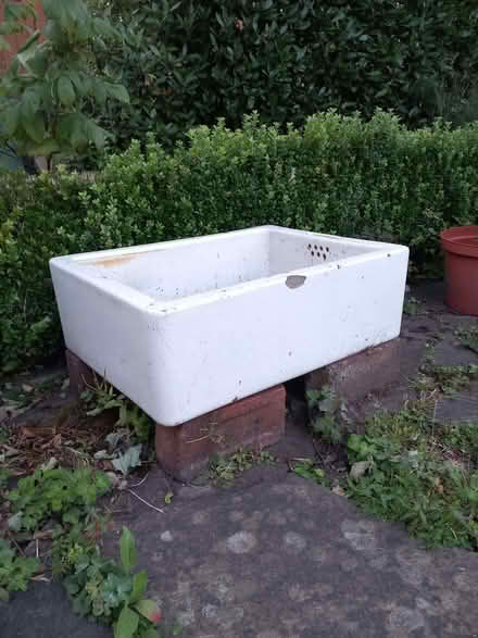 Photo of free Belfast Sink (Horton Bank BD7) #1