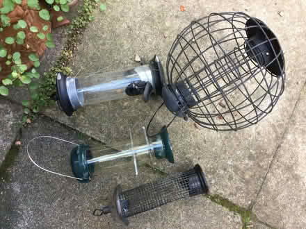 Photo of free 4 bird feeders, various types (Summertown OX2)