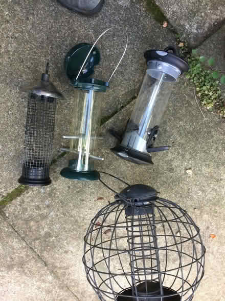 Photo of free 4 bird feeders, various types (Summertown OX2)