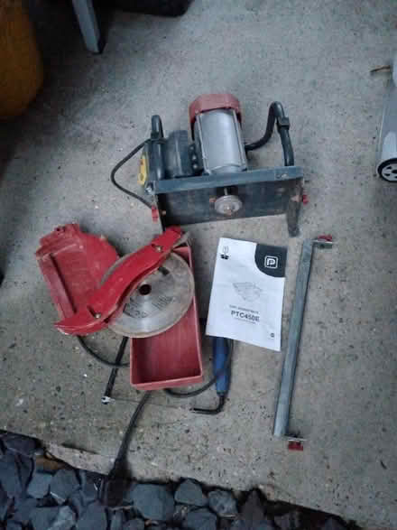 Photo of free Electric tile cutter (EN11)